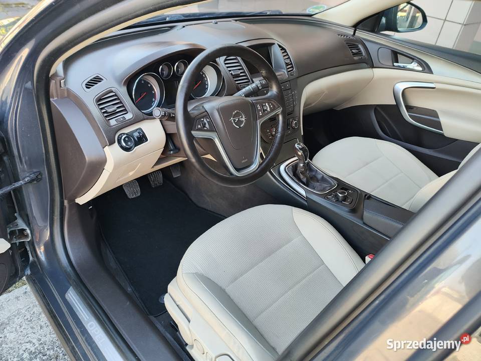 Opel Insygnia krem i brąz 20 komputer pokładowy Smyków