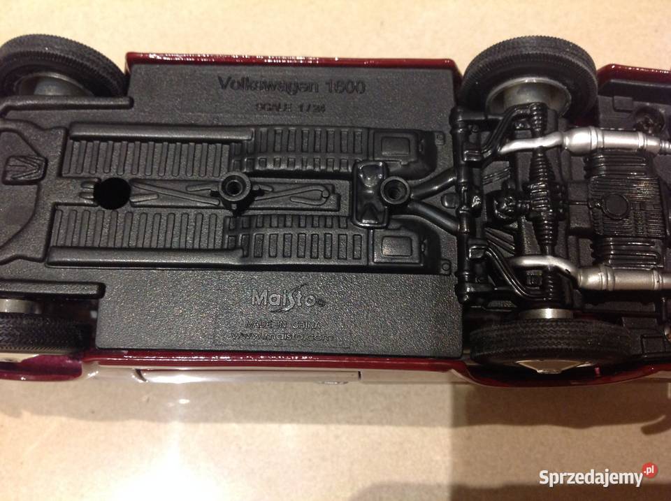 MAISTO Volkswagen 1600 skala 124 Nowa Sól