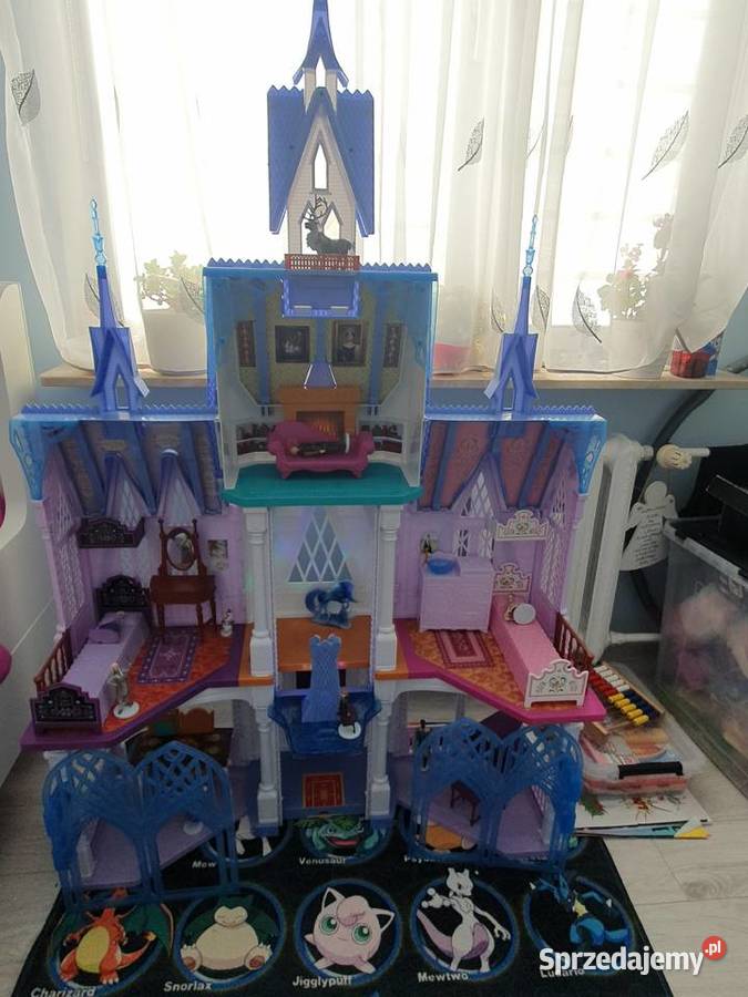 Duży zamek Elza Kraina Lodu lubuskie Zielona Góra