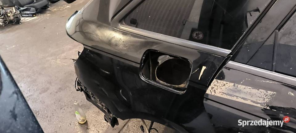 ĆWIARTKA BŁOTNIK PRAWY TYŁ AUDI A4 B9 LY9B KOMBI Lipno