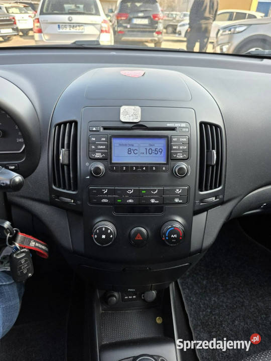 Hyundai i30 14 Benzyna 108 Dwa klucze Dwa szary pomorskie Słupsk