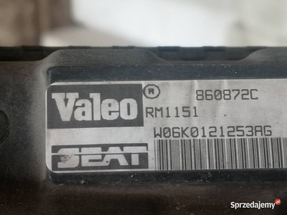 Chłodnica wody seat vw 14 8v 2001r Valeo Rok produkcji 2001 Serock