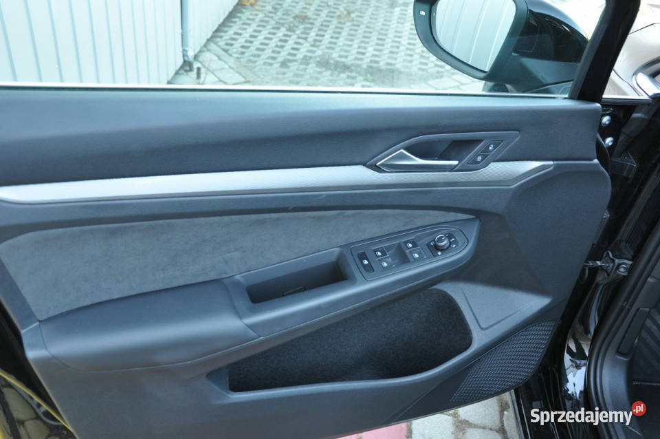 Volkswagen Golf 15eTSI 150 DSG Style Kamery360 Hatchback Motoryzacja Stalowa Wola