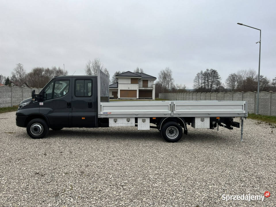 Iveco Daily 70C18 7osobowy DokaBrygadowy welurowa tapicerka świętokrzyskie Daleszyce