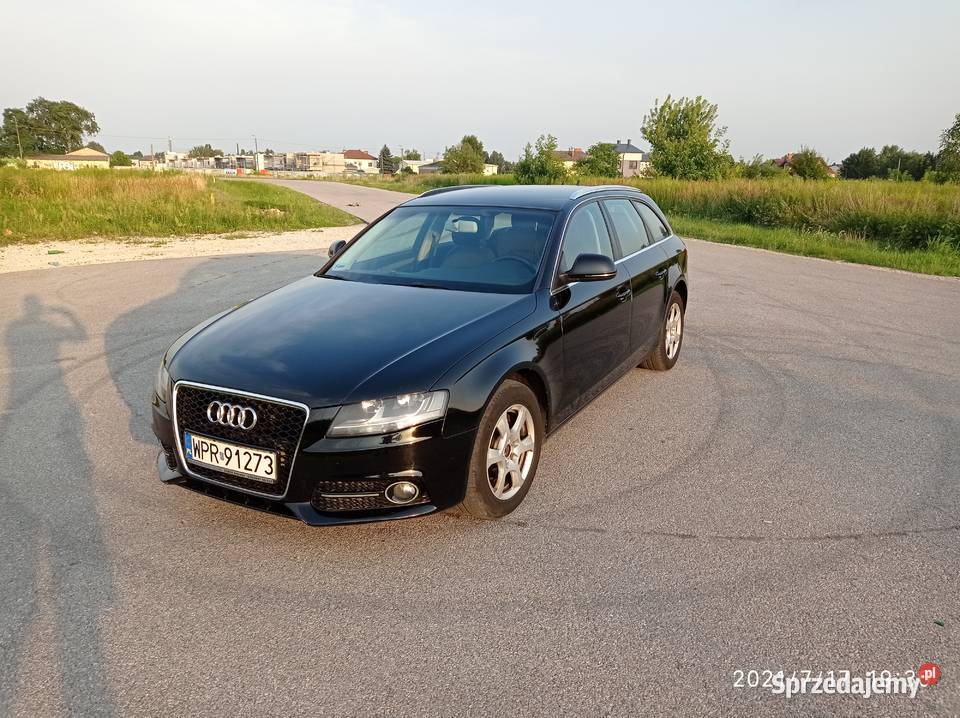 Audi A4 B8 kombi 20 16v TDI CR 368 bezwypadkowy 1968cm3