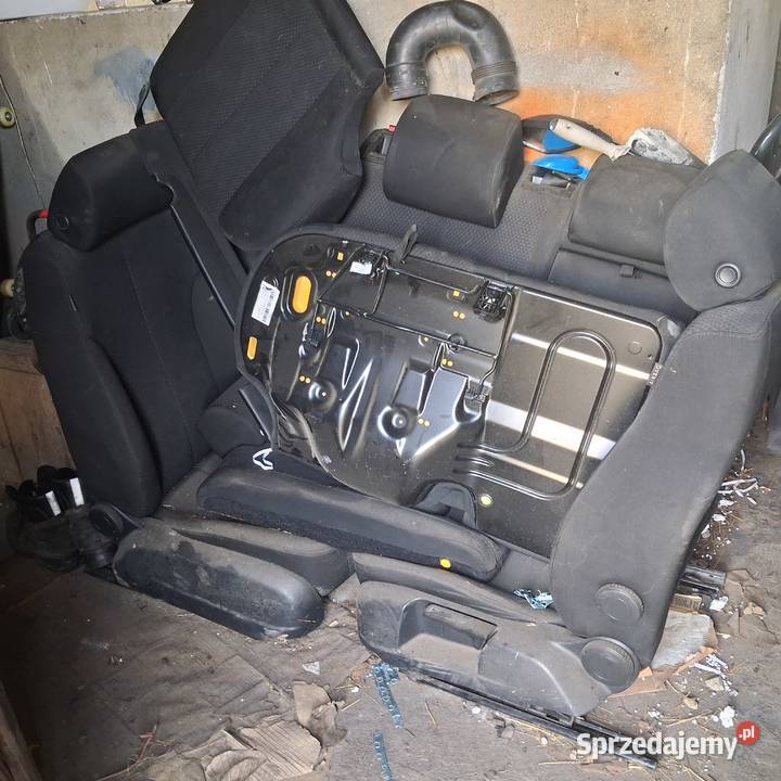 Częsci pasat b6 2007r osobowe Wyry