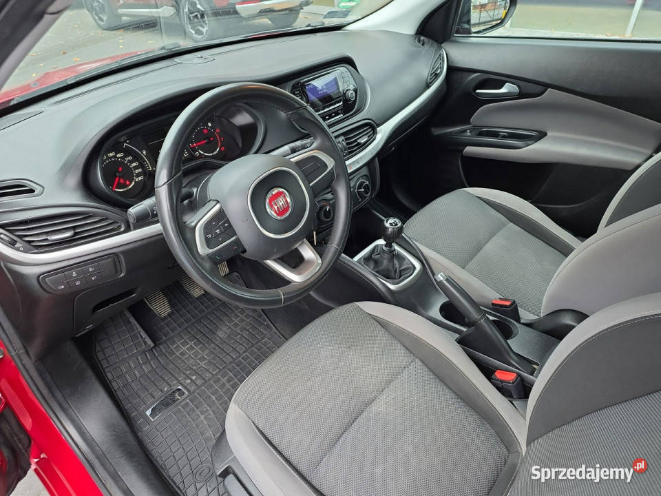 Fiat Tipo 99 przebiegusalon Bezwypadkowy II 2016
