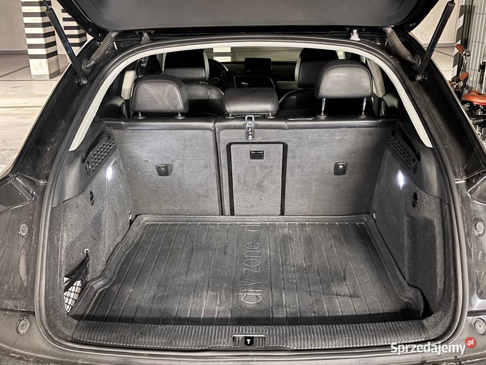 Audi Q3 SUV benzyna 20 bogate wyposażenie Rok produkcji 2016 Radom