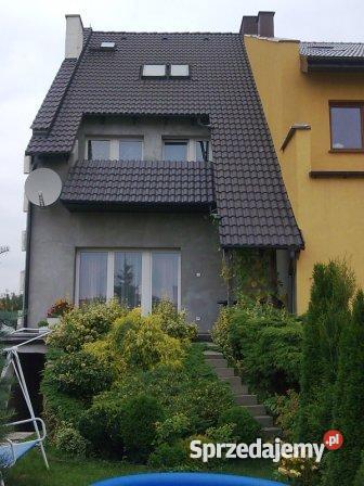 Dom w zabudowie szeregowej w Jelczu Laskowicach dachówka Jelcz-Laskowice sprzedam