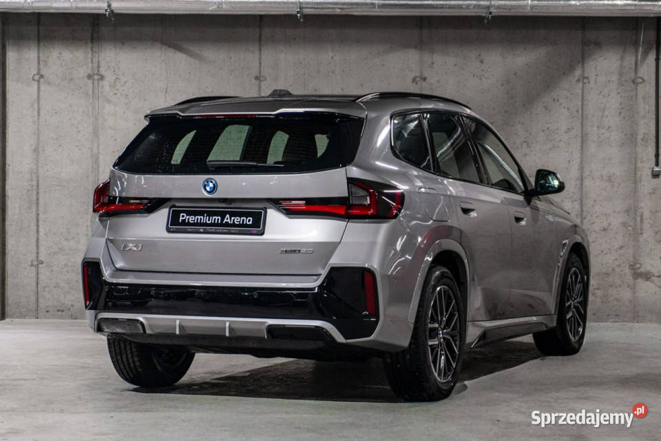 BMW iX1 iX1 eDrive20 Gotowe do odbioru 0cm3 łódzkie Łódź sprzedam