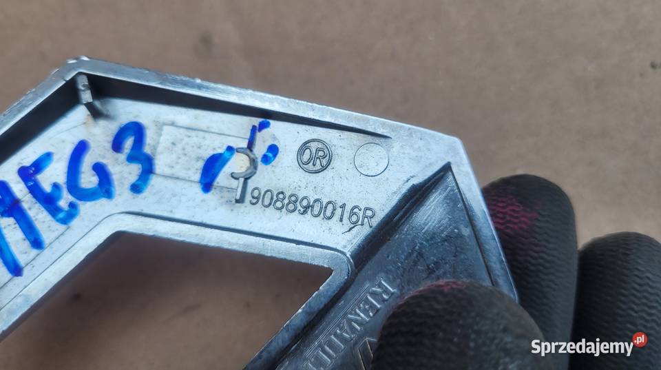 RENAULT MEGANE III KOMBI EMBLEMAT LOGO KLAPY Ruda Śląska sprzedam