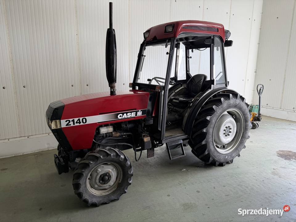 Ciągnik sadowniczy Case 2140 pro Ciągniki