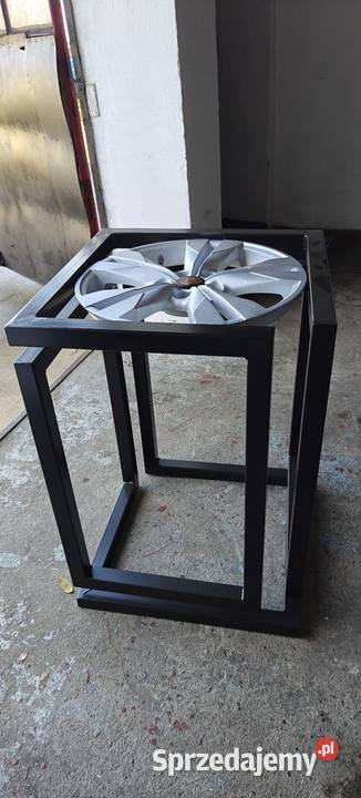 Stolik kawowy nowy Mikstat