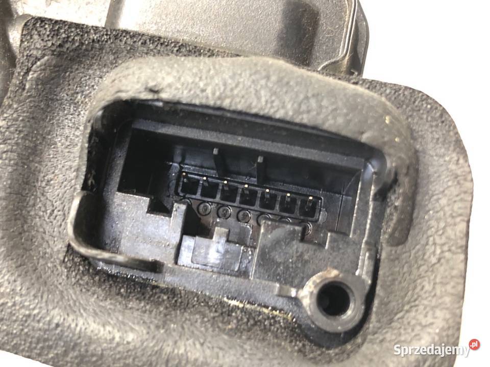ZAMEK DRZWI LEWY TYŁ SKODA RAPID Hatchback
