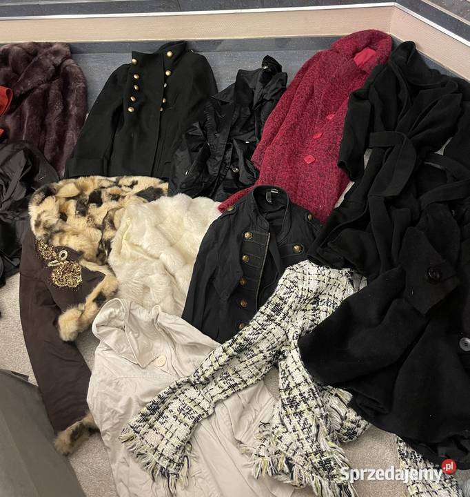 likwidacja sklepu 4 tony firmowe nowe w stanie niebieski Szczecin