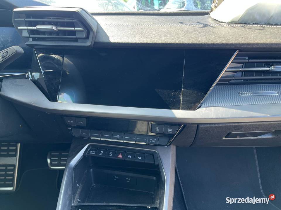 AUDI A3 4 Sportback 20 TDi 150 SLine GN608 Rok produkcji 2023 Wrocław sprzedam