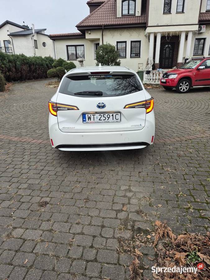 Toyota Corolla 18 hybrid I właściciel Faktura