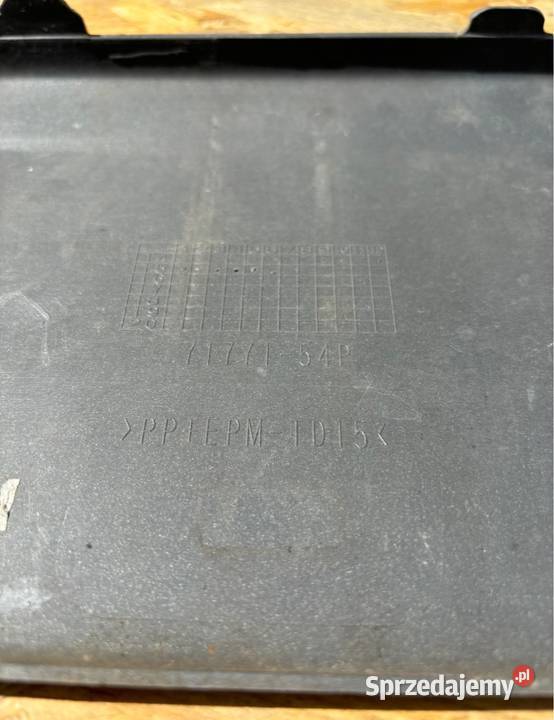 Dokładka zderzaka przód Suzuki Vitara 3 7177154P Międzychód