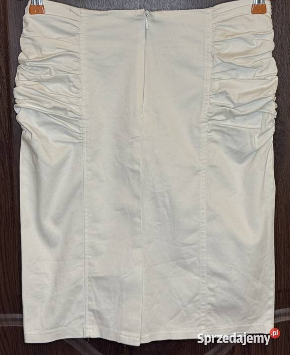 Biała spódnica ołówkowa Spódnice i sukienki Pruszków