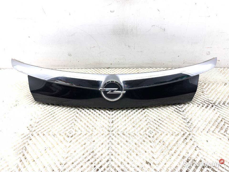 LISTWA KLAPY TYŁ OPEL INSIGNIA A Kombi 0817 osobowe sprzedam