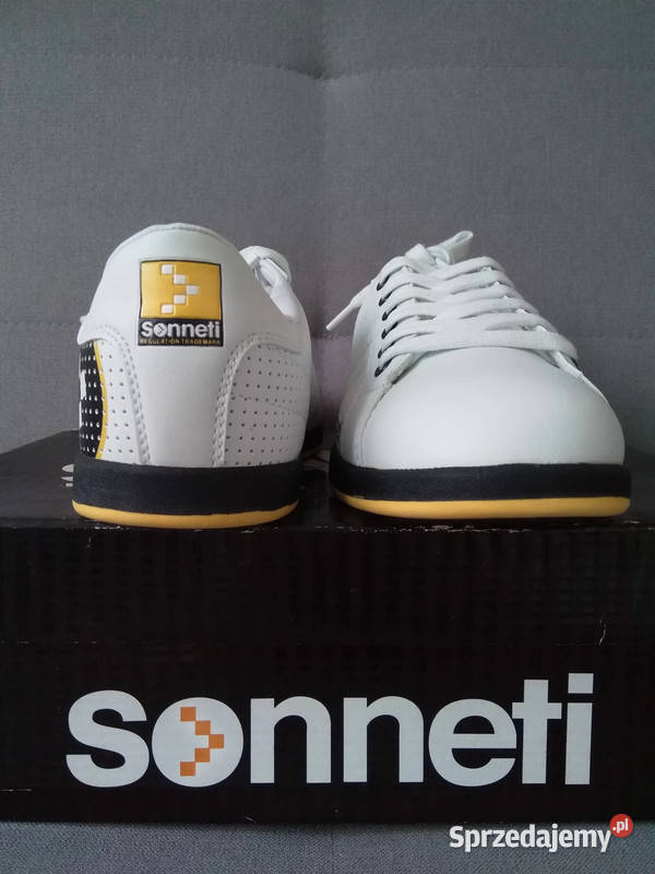 Nowe buty Sonneti Carlos Trainertshirt Giżycko