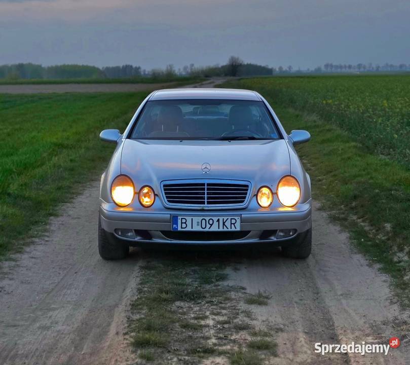 MercedesBenz CLK 200 20 136 Coupe srebrny mały nieuszkodzony 200 Białystok
