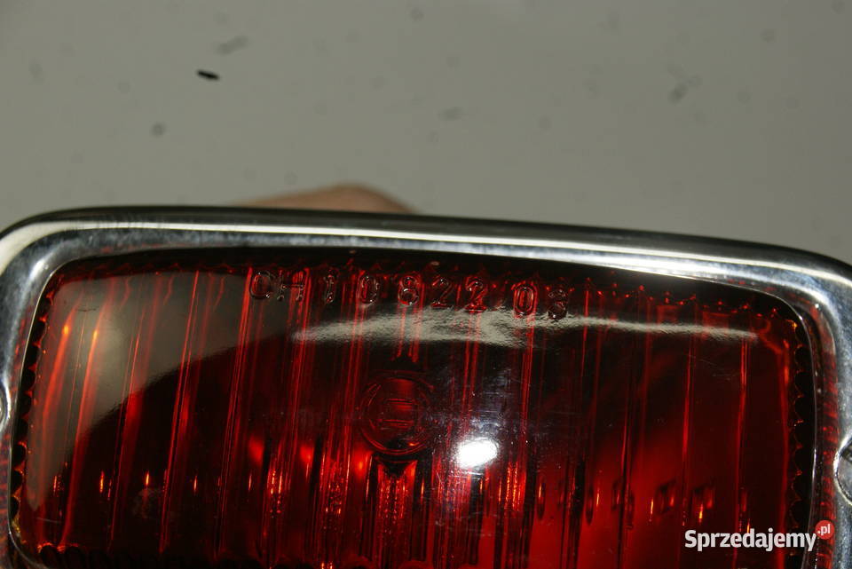 BOSCH LAMPA TYŁ PRZECIWMGIELNA STOP NOWA Z EPOKI sprzedam