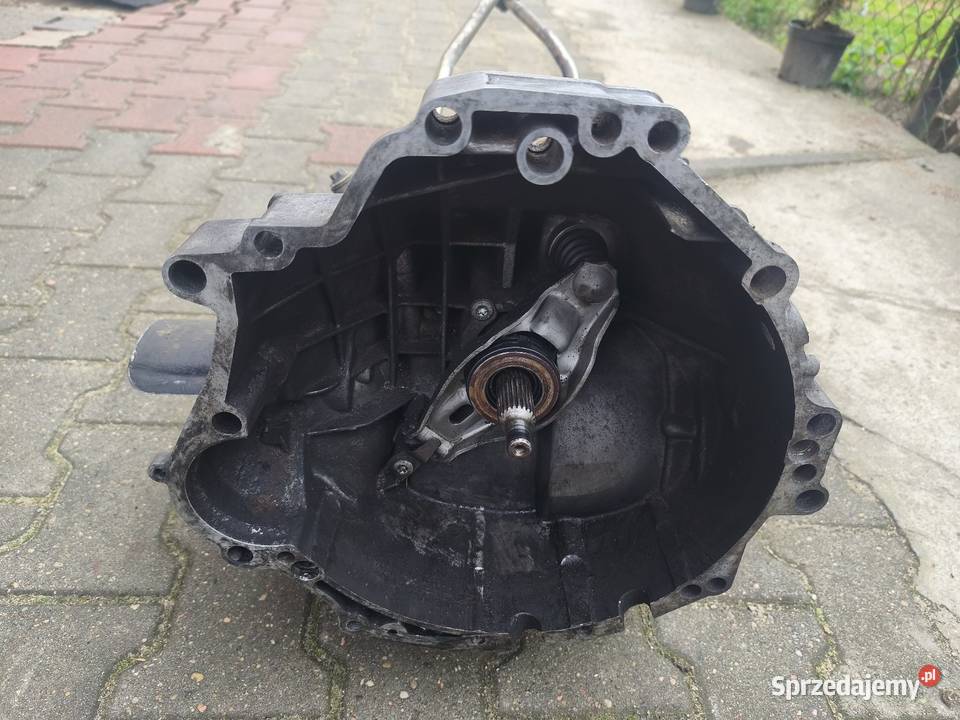 6 biegowa skrzynia Rok produkcji 2006