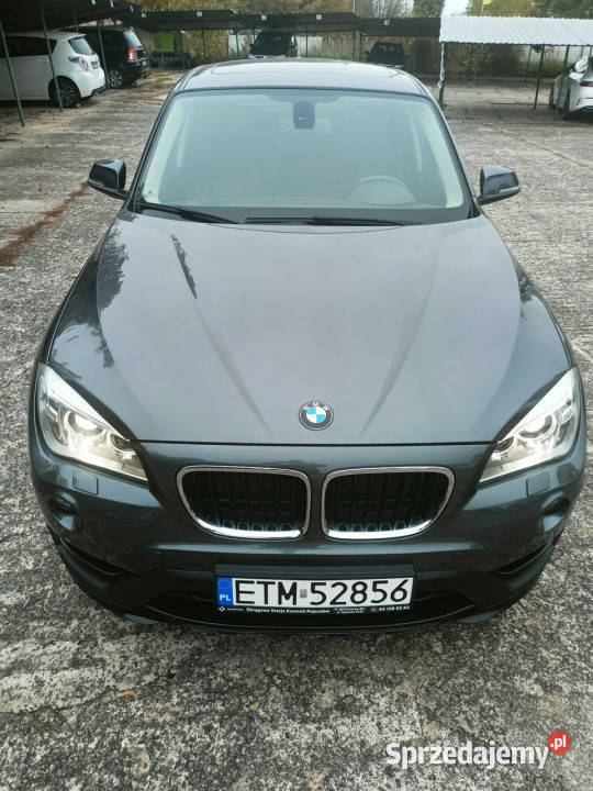 BMW X1 X Drive M pakiet Automat Panorama zadbany nieuszkodzony Tomaszów Mazowiecki