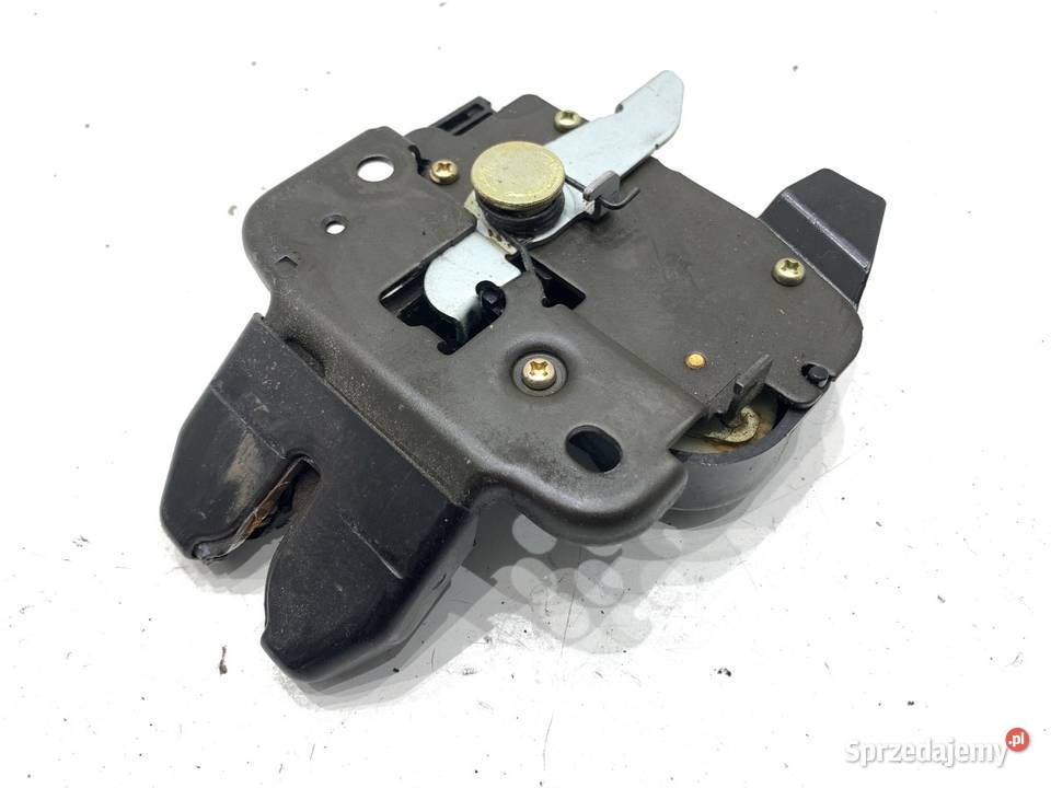 ZAMEK KLAPY TYŁ SUBARU LEGACY IV SedanLimuzyna sprzedam
