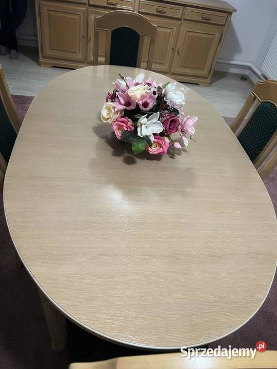 Komplet mebli jasne drewno stół krzesła lustro sprzedam