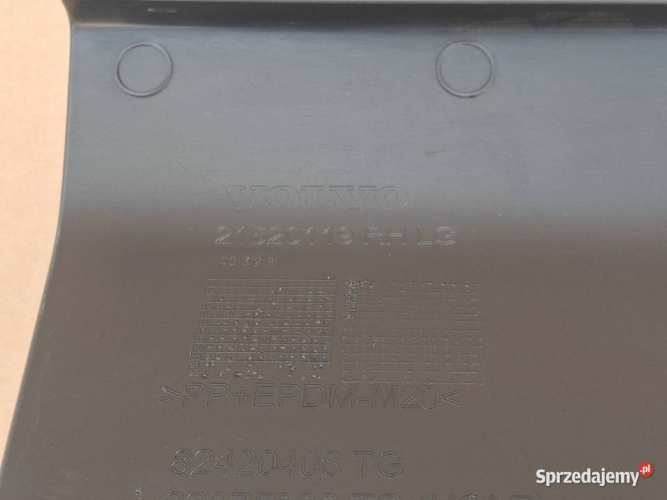 VOLVO FM FM4 STOPIEŃ DOLNY PRAWY STOPNICA ciężarowe sprzedam