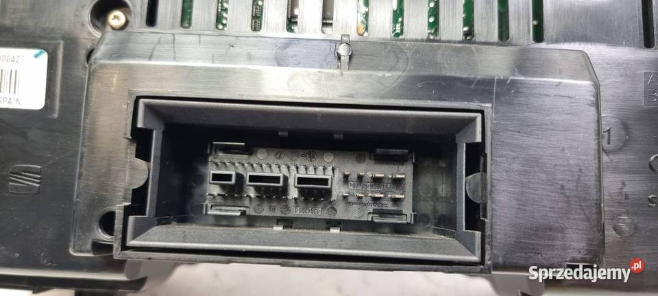 LICZNIK ZEGAR SEAT TOLEDO III 5P0920822D Lipno sprzedam