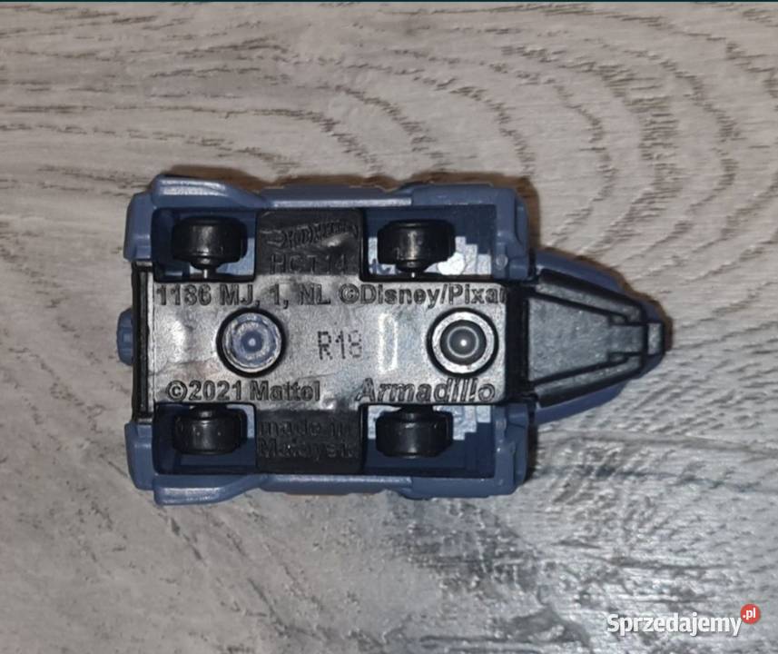 Pojazd Hot Wheels Lightyear Armadillo niebieski