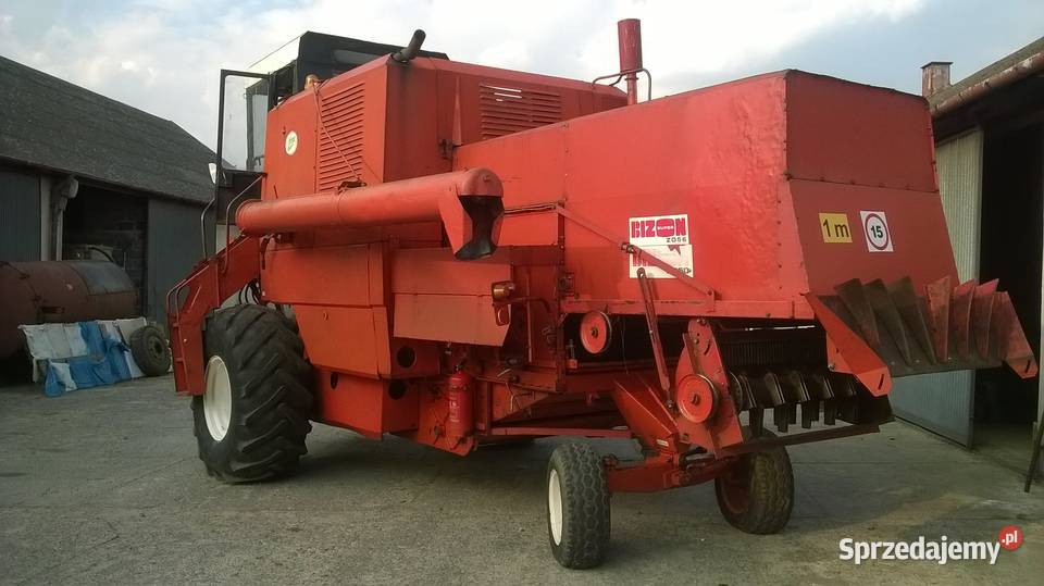 kombajn Bizon Z056 przystawka do kukurydzy Oblęgorek