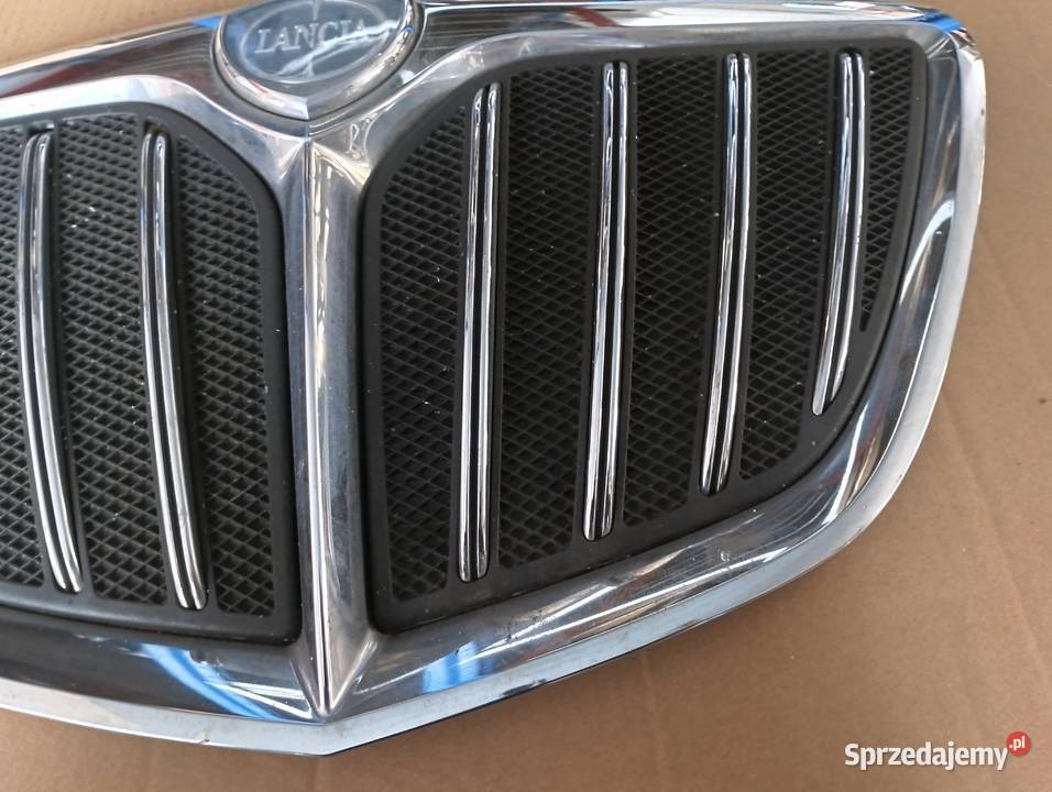 Grill atrapa chłodnicy Lancia Musa lift 2011