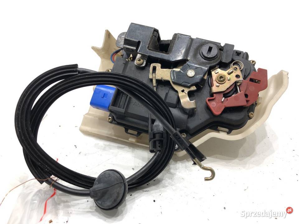 ZAMEK DRZWI LEWY TYŁ VW TOURAN Minivan 0310 sprzedam