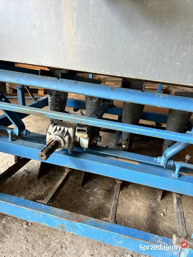 Sprzedam sadzarkę do cebuli