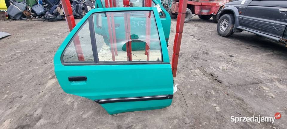 DRZWI PRAWE TYŁ PEUGEOT 106 osobowe