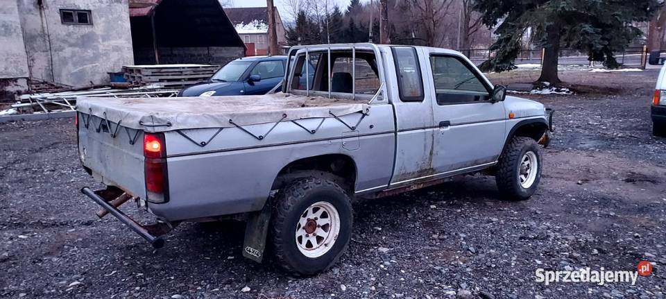 NISSAN TERRANO PICUP D21 Jelenia Góra
