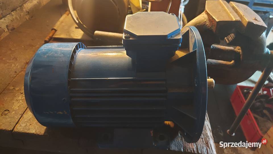 Silnik Elektryczny Besel 11kW 230400V Dom i Ogród Imielin sprzedam