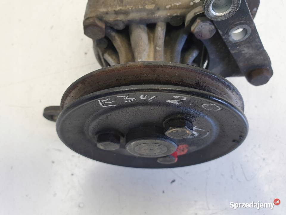 BMW E34 20 i POMPA WSPOMAGANIA 7681955 Rudka