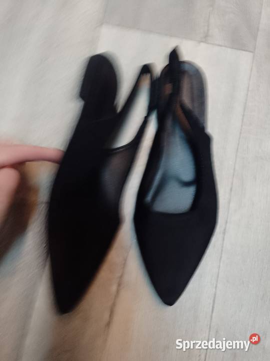 4041 Czarne baleriny wieczorowe z odkrytą piętą Kraków