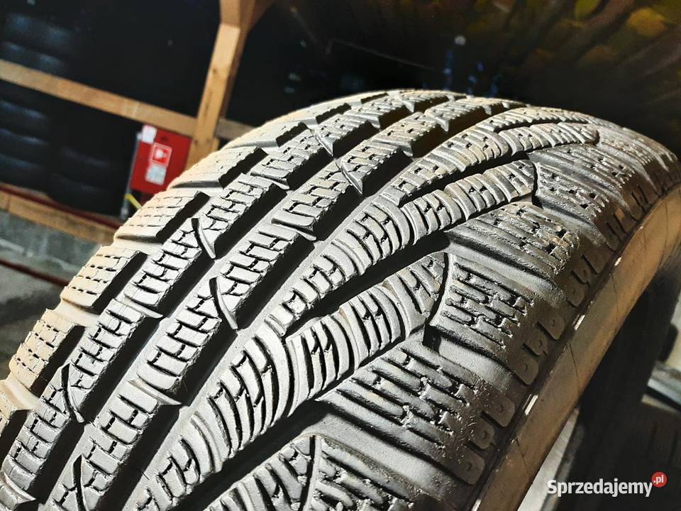 2x Opona UŻYWANA ZIMOWA 24555R17 PIRELLI 169 17cale Zaścianki