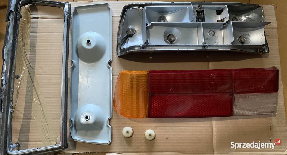 BMW e24 lampa lewy tył osobowe Mszana