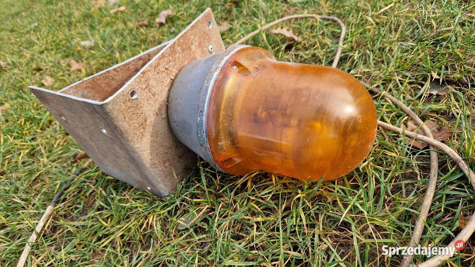 Lampa ostrzegawcza kogut do kombajnu Białoskóry sprzedam