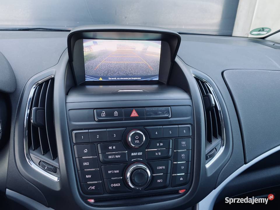 OPEL ZAFIRA C 7osobowy świeżo sprowadzony Panki