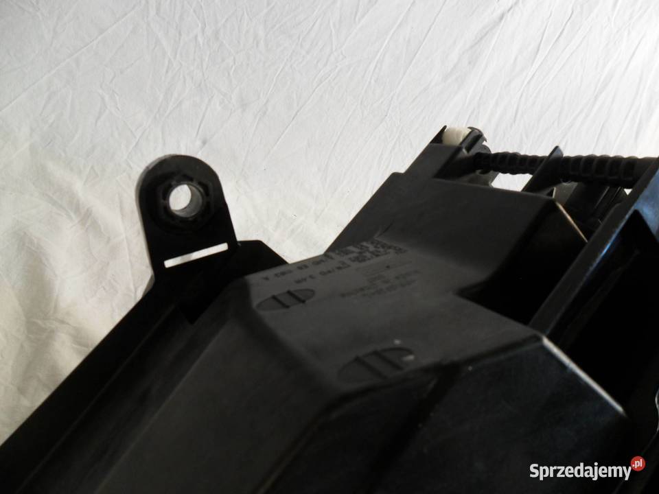 REFLEKTOR PRZÓD STRONA LEWA SEAT ATECA Nowy Tomyśl