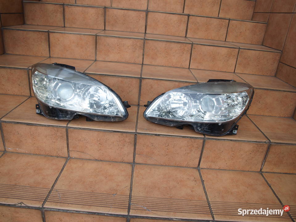 Mercedes C klasa W204 lampy przód zwykłe 2007 Kalisz sprzedam