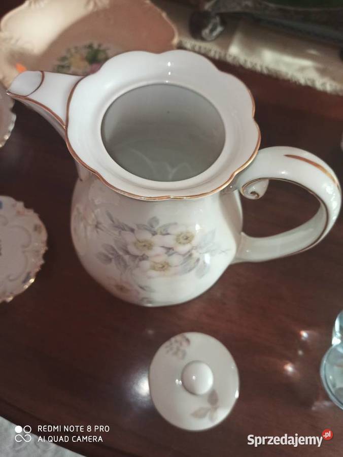 Dzbanek Hutschenrouther Z kwiatami jabłoni Sygn Porcelana i szkło Gdańsk sprzedam